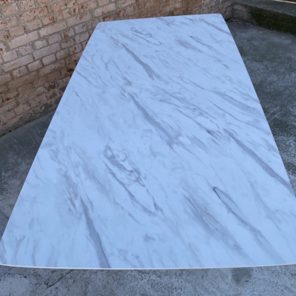 Прямокутний стіл HPL Овальна основа з нагелів на пластині (Мармур Леванто білий)