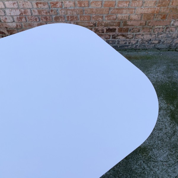 Прямокутний стіл HPL з овальною основою на пластині (Arpa 0028 Erre)