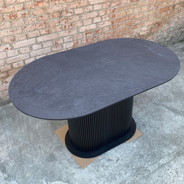 Овальний стіл HPL Овальна основа з нагелів (Сланець Юрський антрацит)