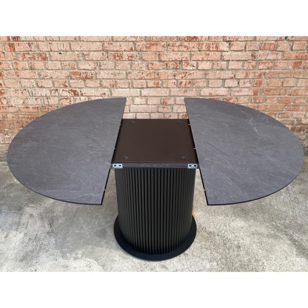 Круглий розкладний стіл HPL Циліндр з нагелів на пластині