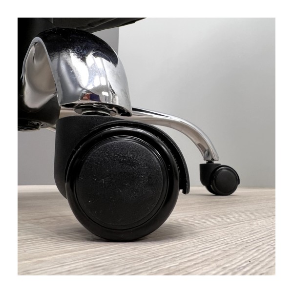 Крісло Форте – ідеальний вибір для офісу та дому