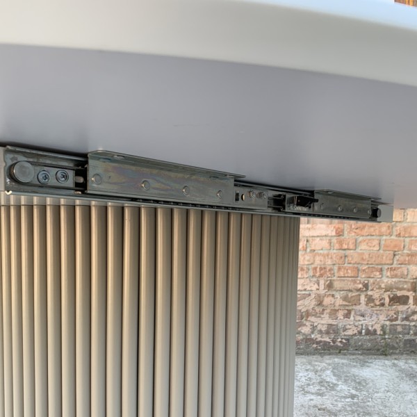 Круглий розкладний стіл HPL Циліндр з нагелів (Arpa 0249 ERRE)