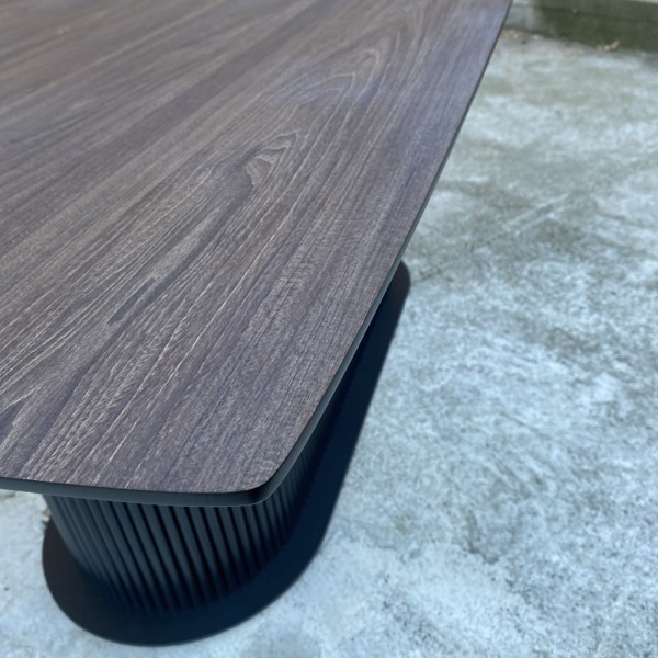 Розкладний стіл HPL з овальною основою для кухні