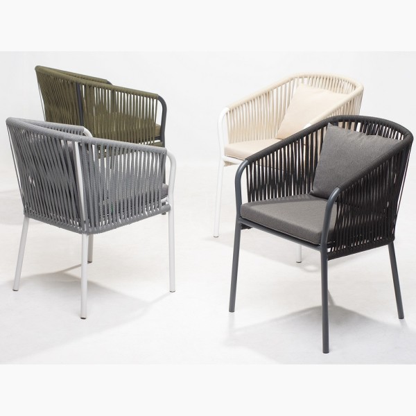 Стілець Твіст – стильний вибір для вашої кухні та вулиці