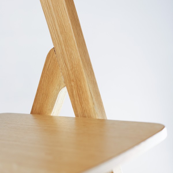 Cтілець Sova твердий – стильний вибір для вашого інтер’єру