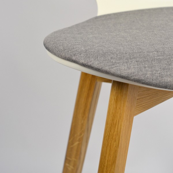 Стілець Доріс RW: стильний та надійний вибір для вашого інтер'єру