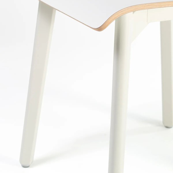 Стілець Міа RW - стиль та комфорт для вашого інтер'єру