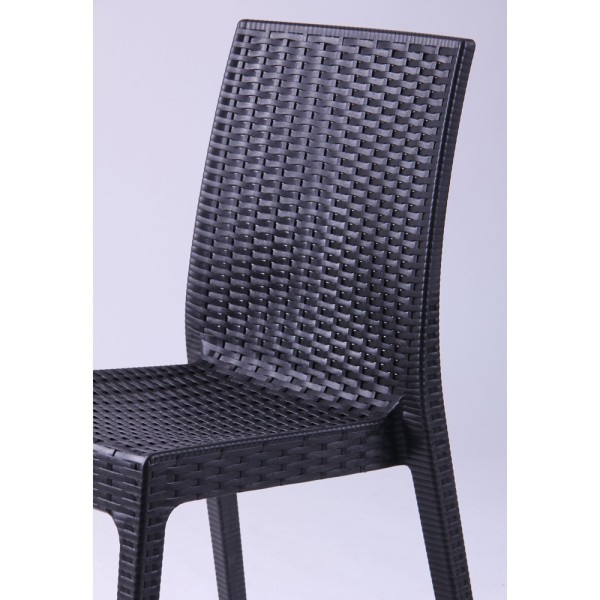 Стілець Selen пластик під ротанг для кухні та саду
