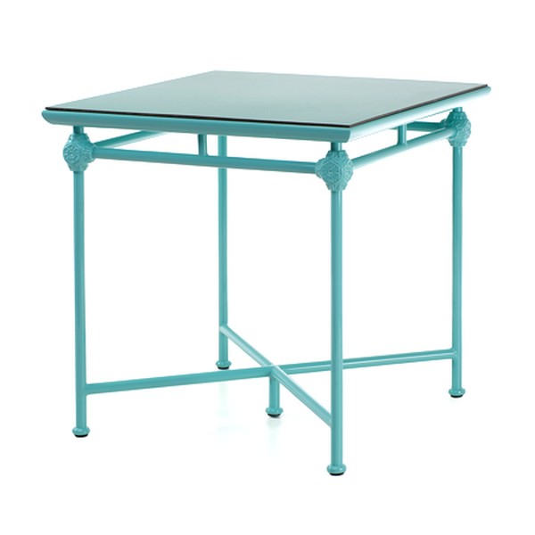 Стіл Верона квадратний для кухні — стиль та комфорт