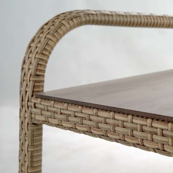 Столик Лейзі – стильний та функціональний журнальний стіл для дому та вулиці