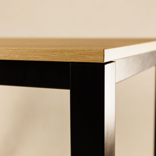 Стіл Paris 80x120 – Ідеальний вибір для вашого інтер'єру