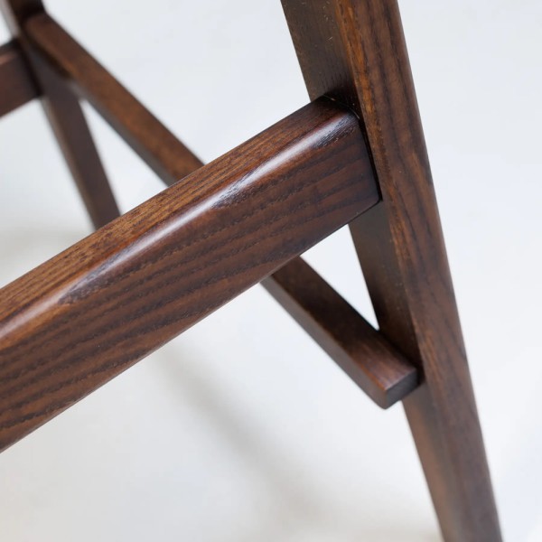 Стілець напівбарний Floki New – стиль і комфорт для вашого простору