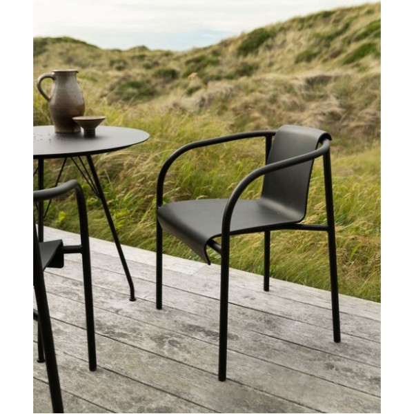 Стілець Nami - Сучасний стілець для будь-якого інтер'єру