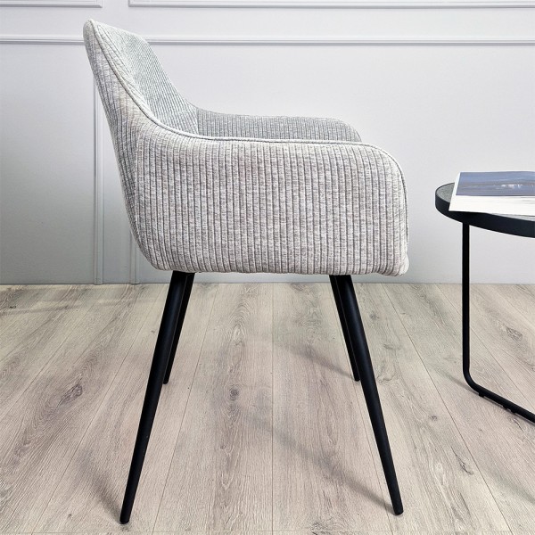 Стілець Oliver - стильний вибір для кухні та кафе