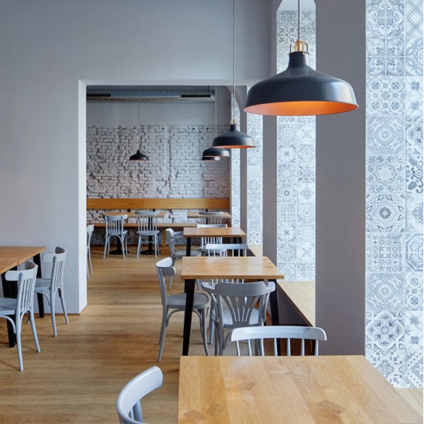 Дерев'яне крісло 024 321-024 для вашої кухні або кабінету