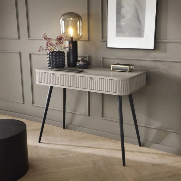 Туалетний стіл Zova Т103