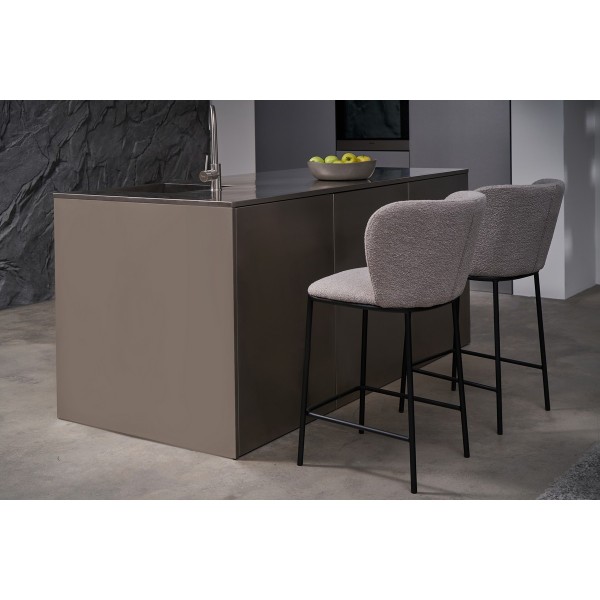 Напівбарний стілець B-300 для кухні та кафе