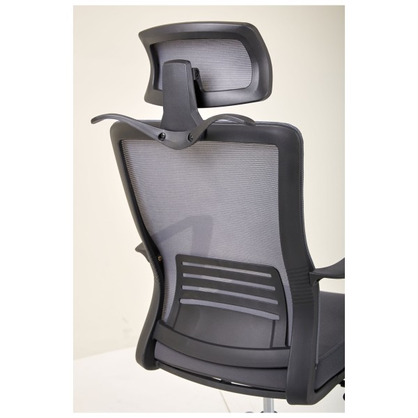 Крісло Titan HR — комфорт та стиль для вашого офісу