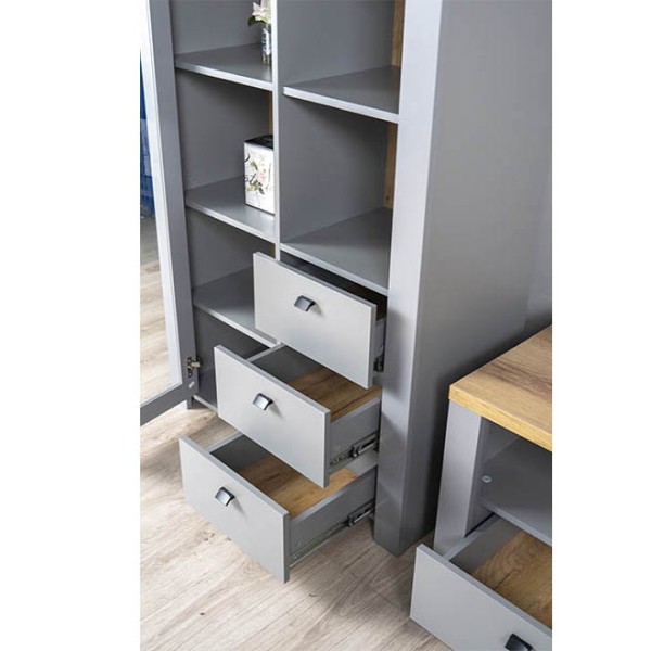 Вітрина низька Латур – стиль та функціональність для вашого дому