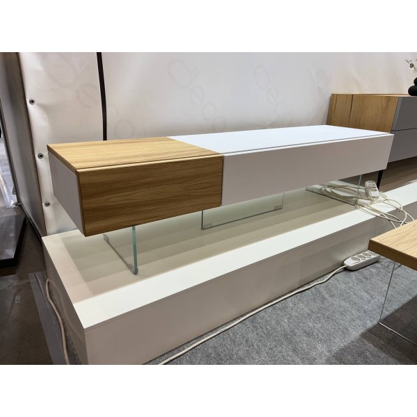 Тумба під ТВ GlassLine 01 – Стиль та комфорт для вашої вітальні