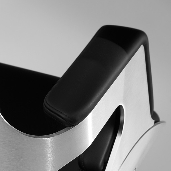 Крісло керівника Silver 362S Leather Black