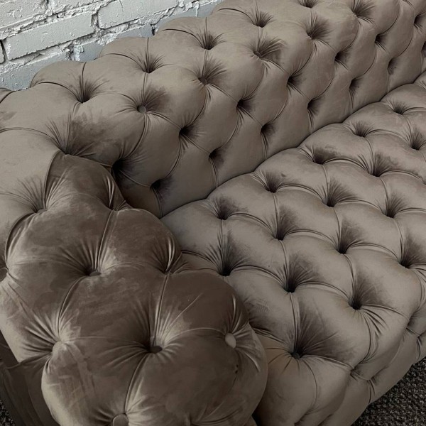 Диван Rochester – стильний вибір для вашого інтер'єру