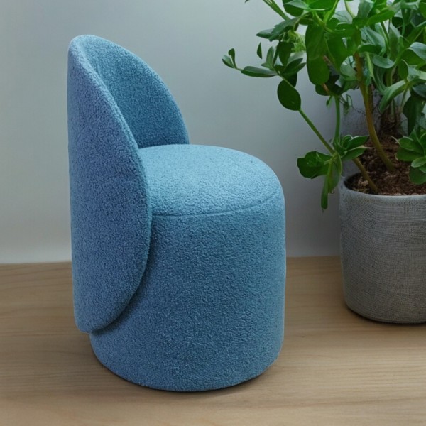 Пуф зі спинкою Milana – М'який та стильний вибір для вашої спальні