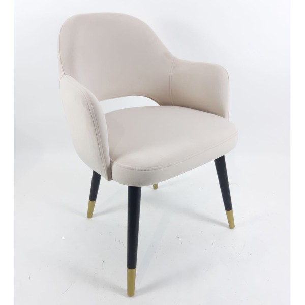 Стілець обідній Milan – для сучасного інтер'єру вашої кухні