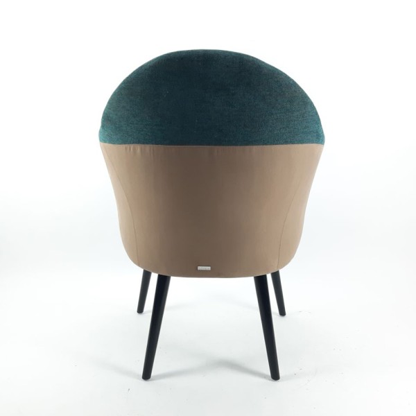 Стілець обідній Vienna – Стиль і комфорт для вашої кухні