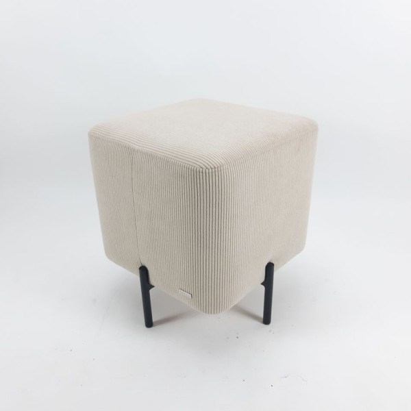 Пуф Elvin — стильний та комфортний пуф для вашої спальні