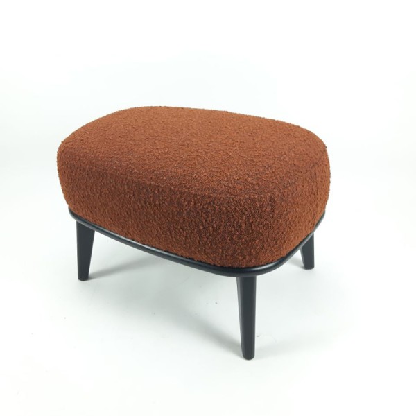 Пуф Mone – мінімалізм та комфорт для вашої спальні