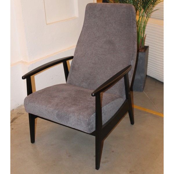 Крісло Retro - стиль і комфорт для вашої вітальні