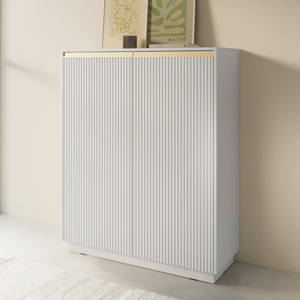 Комод Royal KW104 — стильна меблі для вашої спальні