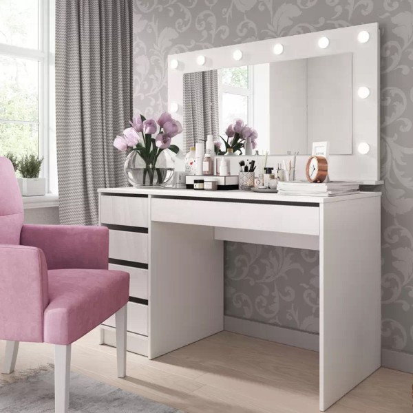 Стіл туалетний / письмовий ADA