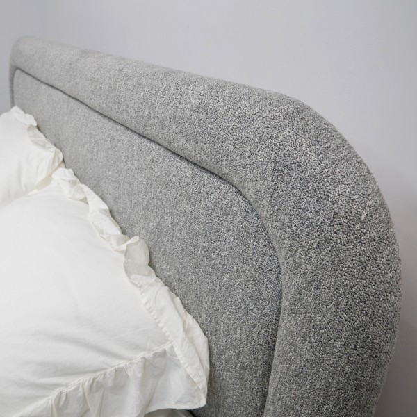 Ліжко Емма - стильне та комфортне рішення для спальні