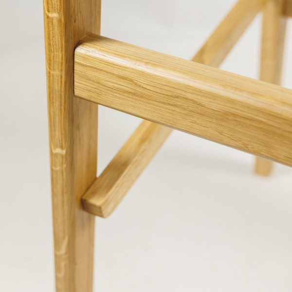 Стілець напівбарний Floki New дуб — стиль та комфорт для вашого інтер'єру