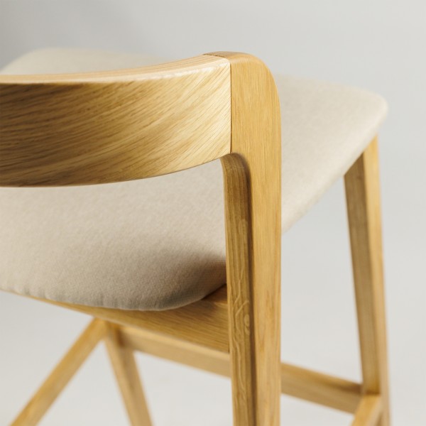 Стілець напівбарний Floki New дуб — стиль та комфорт для вашого інтер'єру