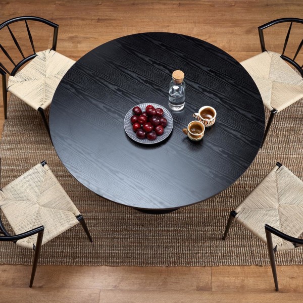 Кухонний стіл Ginter – стильний вибір для будь-якої кухні