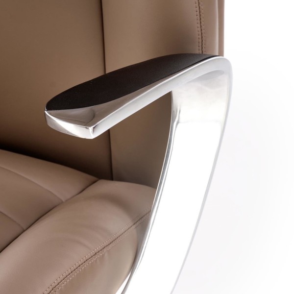 Офісне крісло Darwin: зручність та стиль для вашого офісу