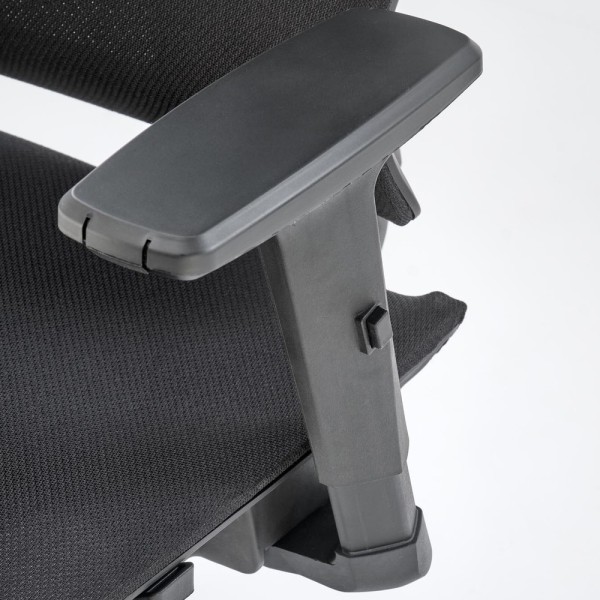 Офісне крісло Marcus - зручність і стиль для вашого офісу