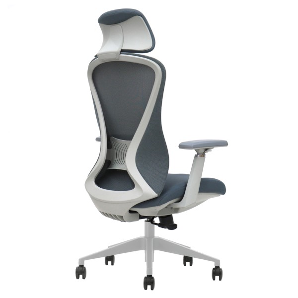 Крісло поворотне Magnus Lux – комфорт та стиль для вашого офісу