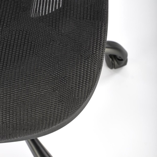 Офісне крісло Gotard - зручне та практичне для будь-якого офісу