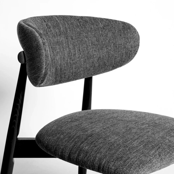 Стілець Panda New чорний для кухні та кафе