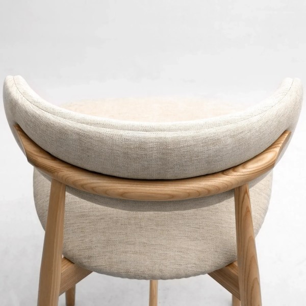 Стілець барний Panda New - стиль та комфорт для вашого інтер'єру