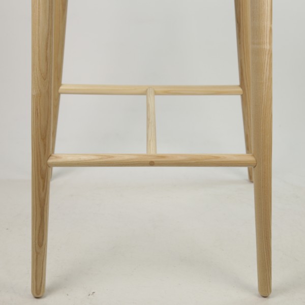 Стілець барний Panda New - стиль та комфорт для вашого інтер'єру