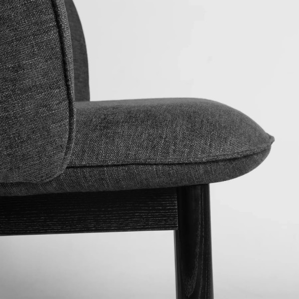 Стілець Stitch Comfort чорний — сучасний стиль для вашої кухні