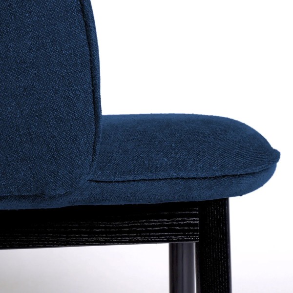 Стілець Stitch Comfort чорний — сучасний стиль для вашої кухні