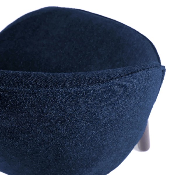 Стілець Stitch Comfort чорний — сучасний стиль для вашої кухні