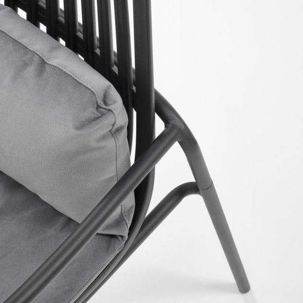 Крісло Melby - для комфортного відпочинку на свіжому повітрі