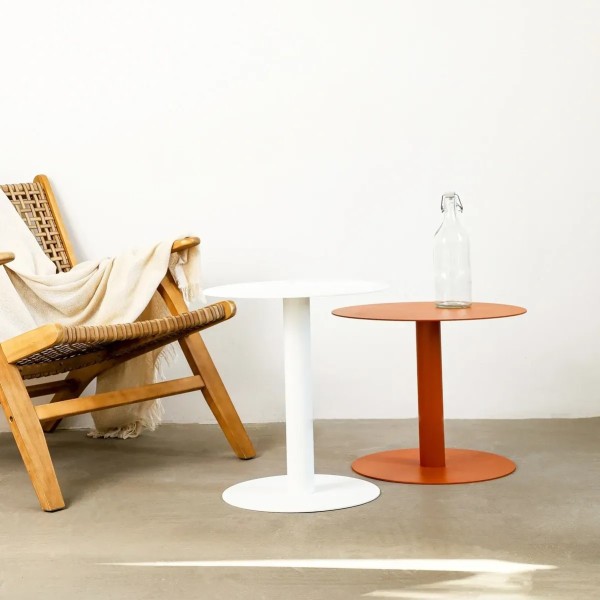 Столик журнальний Disco H - круглий металевий столик для вашої вітальні